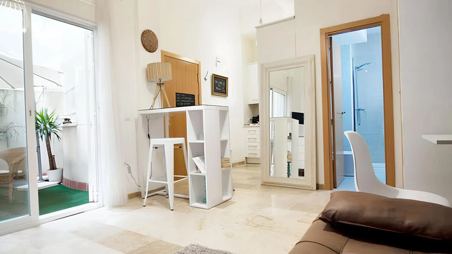 Charming Apartment Malaga 40 M² + Internet スペイン